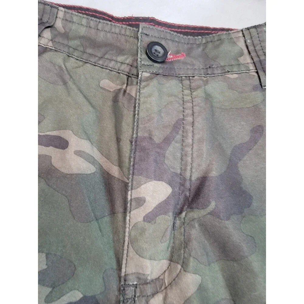 Burnside Camo Cargo Shorts Men’s Size 30 Zip Pocket Military Style